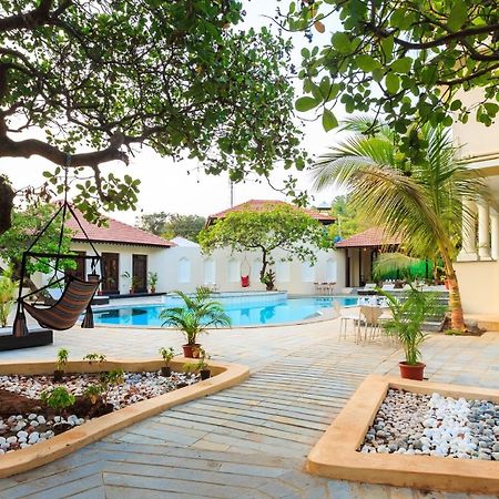 Amritara Aura Resort & Spa Mandrem Exterior foto
